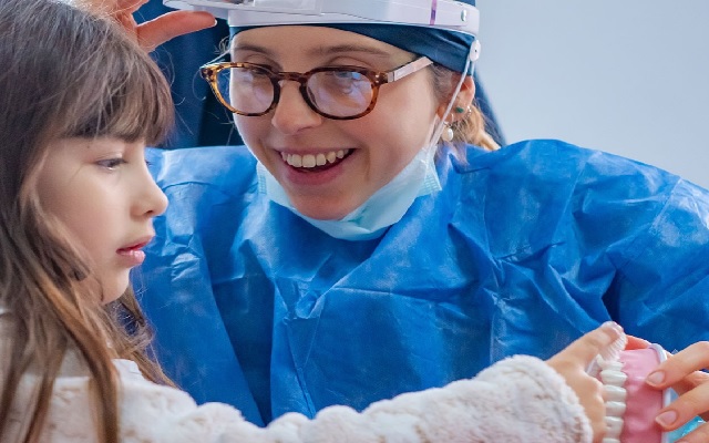 LA UBA PROMUEVE LA SALUD BUCAL EN TODO EL PAÍS